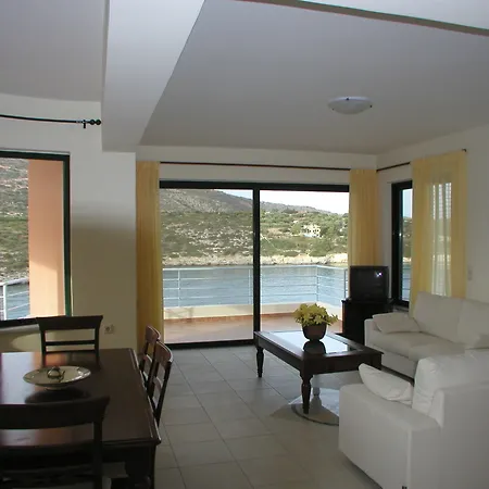 Villa Mare Nostrum Villas *