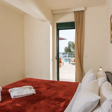 Mare Nostrum Villas *